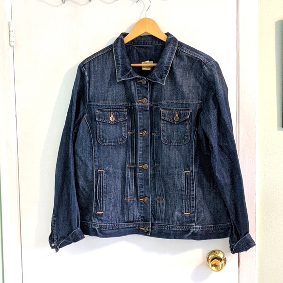GAP Jean Jacket - Picture 1 of 5